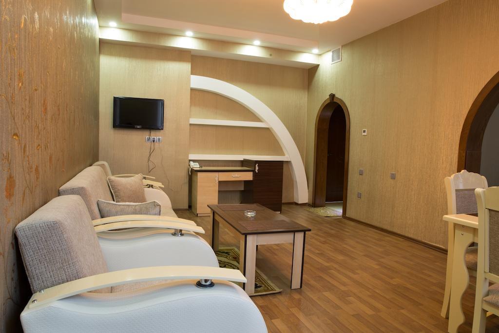 Cinema Boutique Hotel Ganja Ruang foto